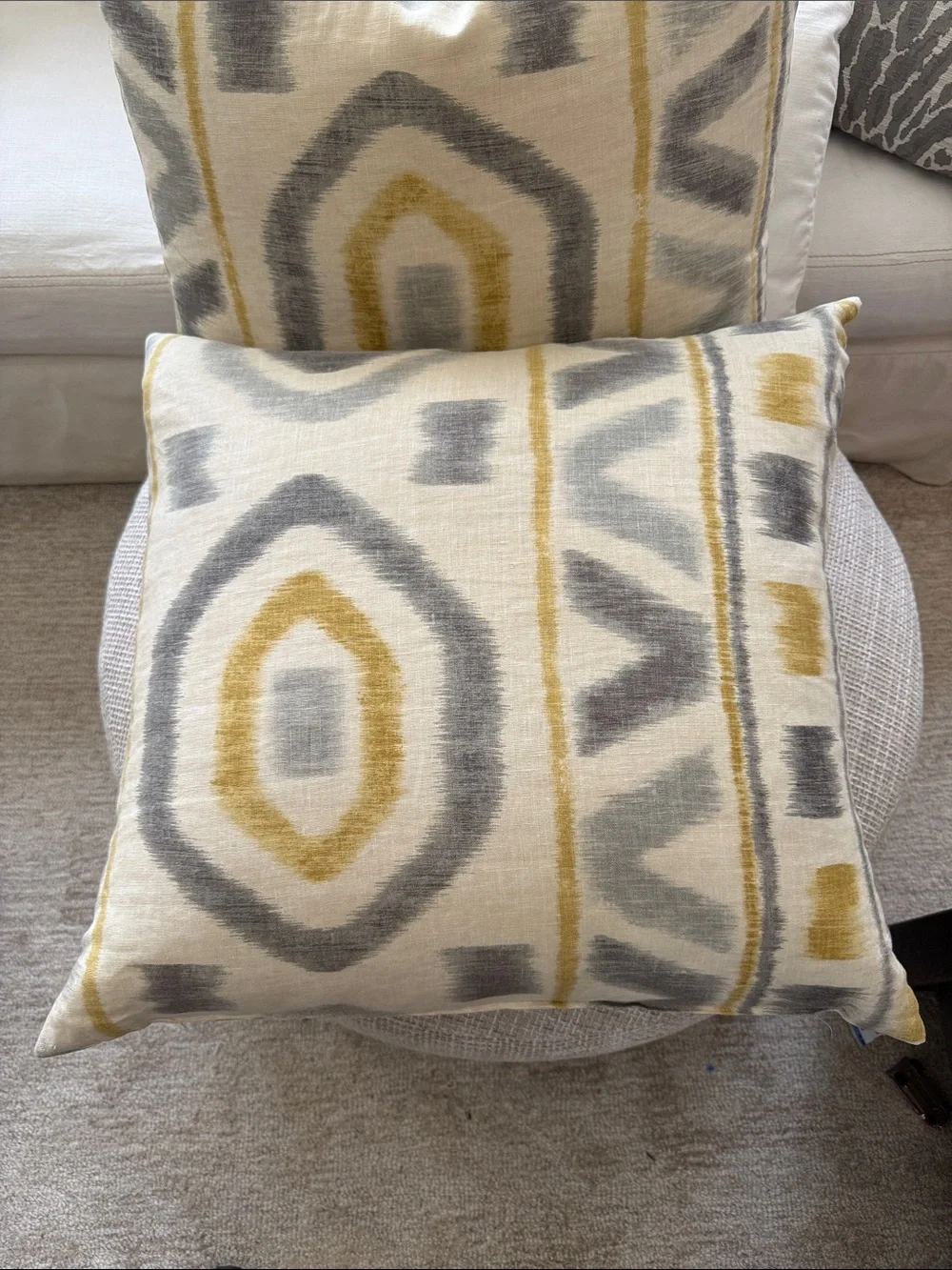 Custom Kravet/ Thom Filicia prospect pillow pair 24x24”